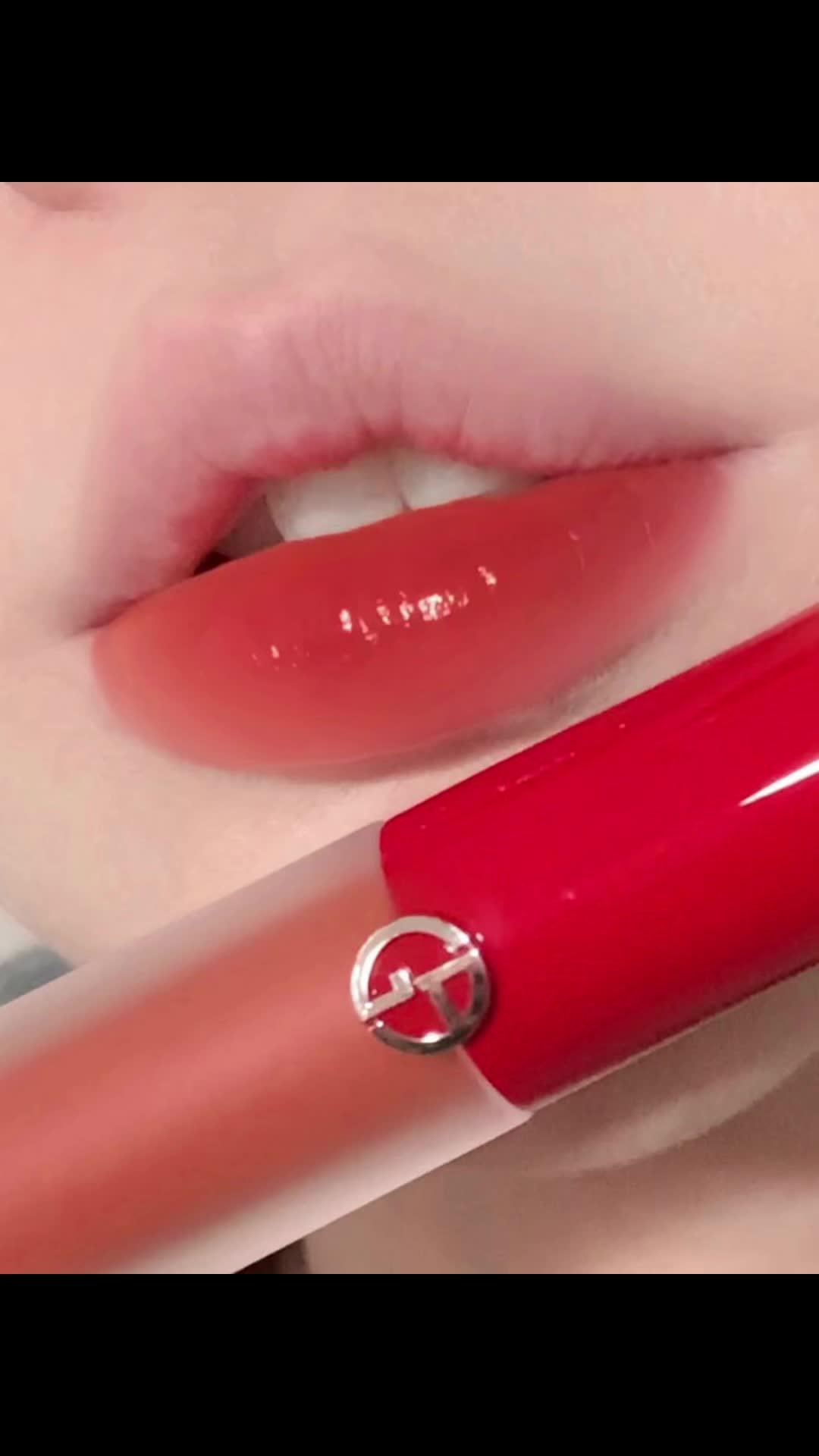 终于等到这支阿玛尼水胖丁❗️成膜后美晕了~